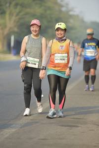 BIB: 26262, 20198
                            <button type="button" onclick="openModal(8215948)" class="btn btn-primary btn-sm float-right btn-popup" data-toggle="modal" data-target=".modal-high-quality">
                        <i class="fas fa-shopping-cart"></i> Add to Cart
                    </button>
                                            <button type="button" onclick="isThisMe(8215948, true)" class="btn btn-success btn-sm float-right btn-popup btn-isme hidden" data-toggle="tooltip" data-placement="bottom" title="นี่คือรูปของคุณใช่ไหม คลิกที่นี่เพื่อเอาเข้าอัลบั้ม">
                        <i class="fas fa-plus"></i> Add to album
                    </button>
                    <button type="button" onclick="isThisMe(8215948, false)" class="btn btn-warning btn-sm float-right btn-popup btn-isnotme hidden">
                        <i class="fas fa-ban"></i> Remove from album
                    </button>